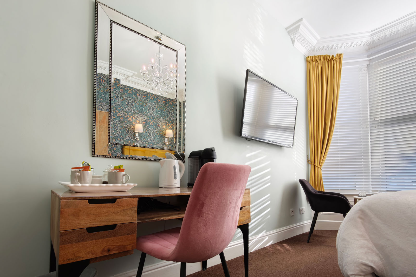 Room 5 — Light-Filled Deluxe Double